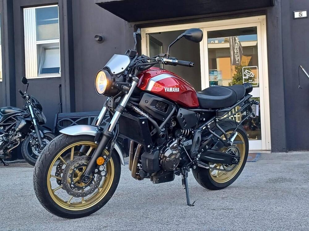 Yamaha XSR 700 ABS (2016 - 20) Usata