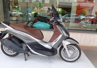 Piaggio Beverly 300 i.e. ABS-ASR (2016 - 20) - Annuncio 9777798