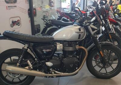 Triumph Street Twin 900 (2019 - 20) - Annuncio 9778948