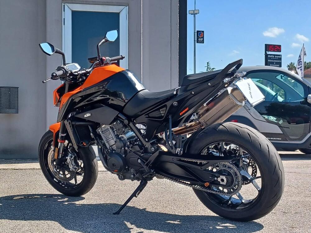 KTM 890 Duke (2021 - 23) Usata
