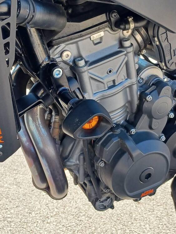 KTM 890 Duke (2021 - 23) Usata
