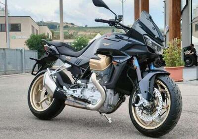 Moto Guzzi V100 Mandello (2025) - Annuncio 9779139
