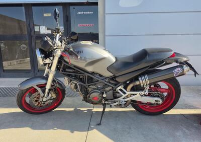 Ducati Monster 900 City Dark (1999 - 02) - Annuncio 9779593
