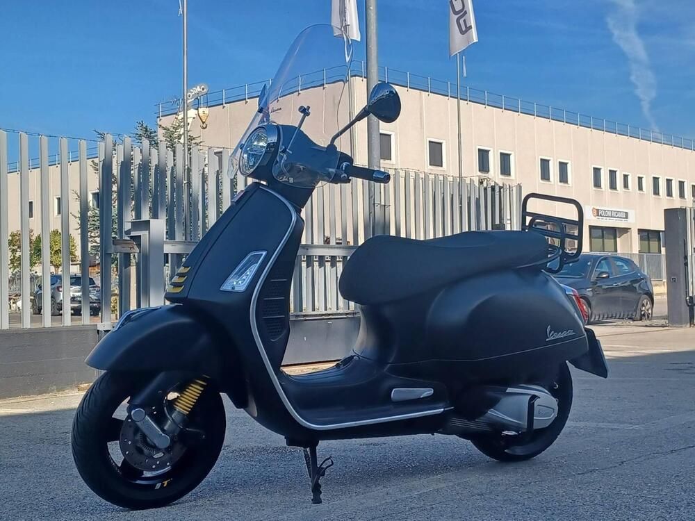 Vespa GTS 300 Supertech Hpe (2021 - 22) Usata