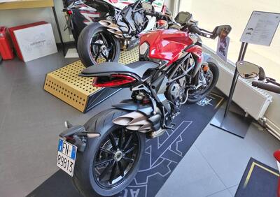 MV Agusta Dragster 800 R (2023 - 25) - Annuncio 9780859