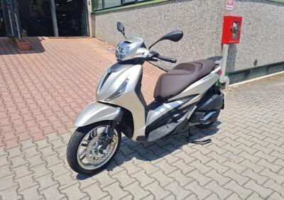 Piaggio Beverly 300 ABS-ASR (2021 - 25) - Annuncio 9781400