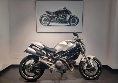 Ducati Monster 696 Plus (2007 - 14) - Annuncio 9784788