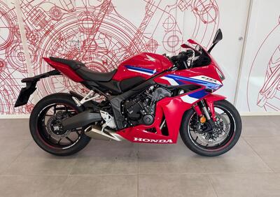 Honda CBR 650 R E-Clutch (2024 - 25) - Annuncio 9787337