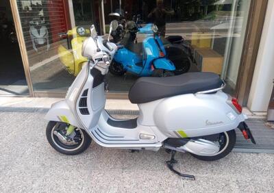 Vespa GTS 300 Super Tech (2023 - 24) - Annuncio 9787830