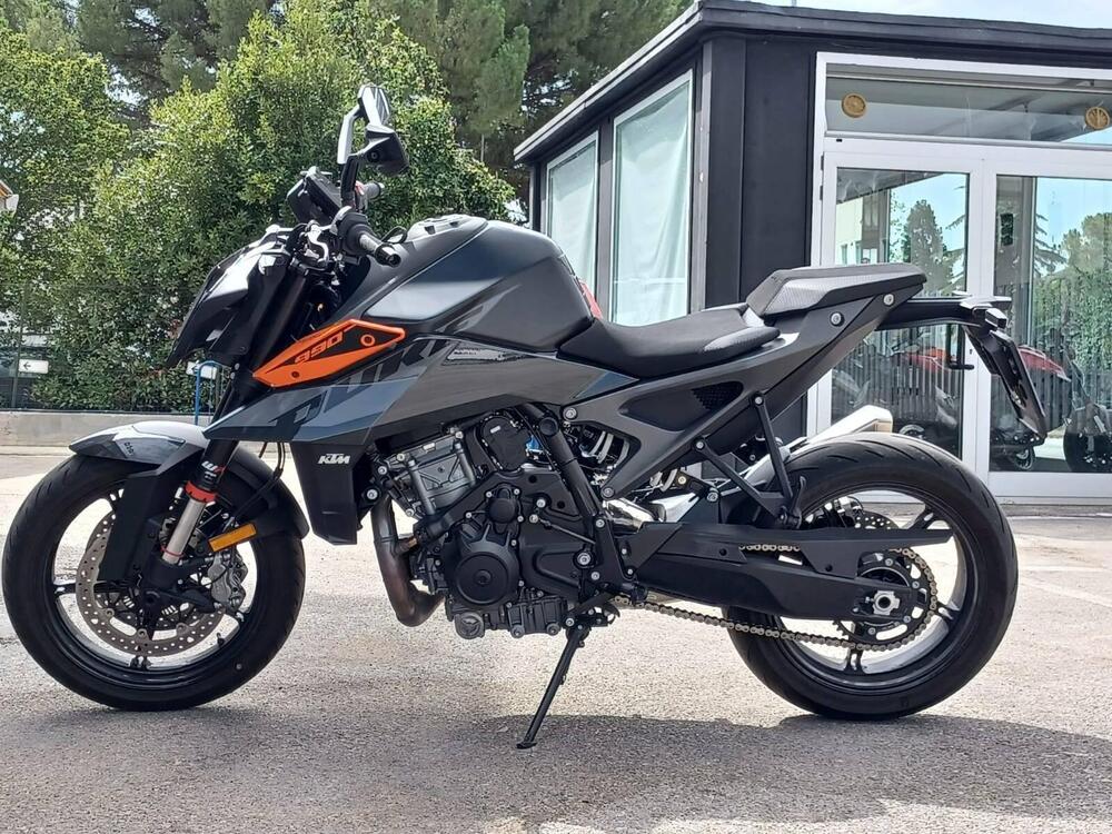 KTM 990 Duke (2024 - 25) Usata