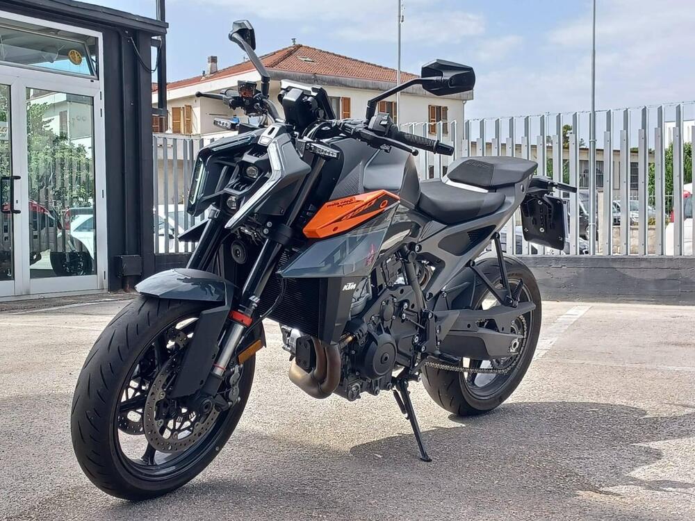 KTM 990 Duke (2024 - 25) Usata