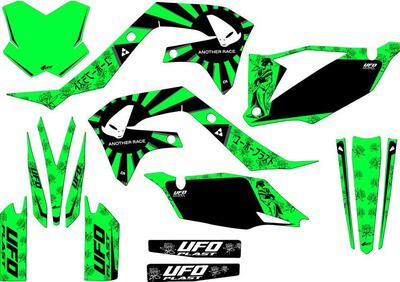 Kit grafica Ufo Akaishi per Kawasaki Verde fluo UF  - Annuncio 8931783