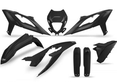 Kit plastiche completo Ufo con portafaro per BetaR  - Annuncio 8976456