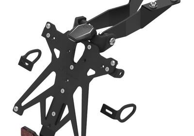 Kit portatarga con catadiottro e luce targa Lighte Lightech - Annuncio 8925167