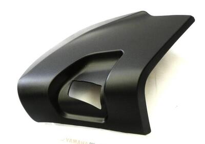 Coperchio vano portaoggetti /leg shield Yamaha T-M - Annuncio 9790838