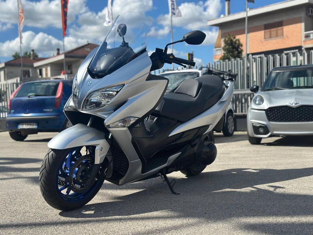 Suzuki Burgman 400 (2022 - 24) Usata
