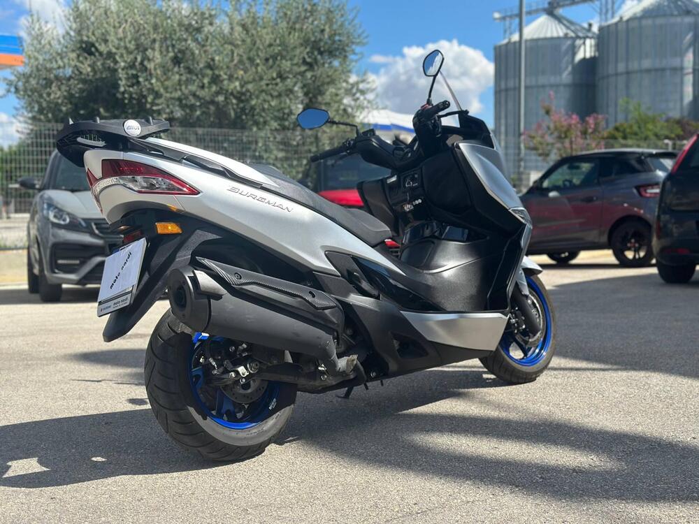 Suzuki Burgman 400 (2022 - 24) Usata