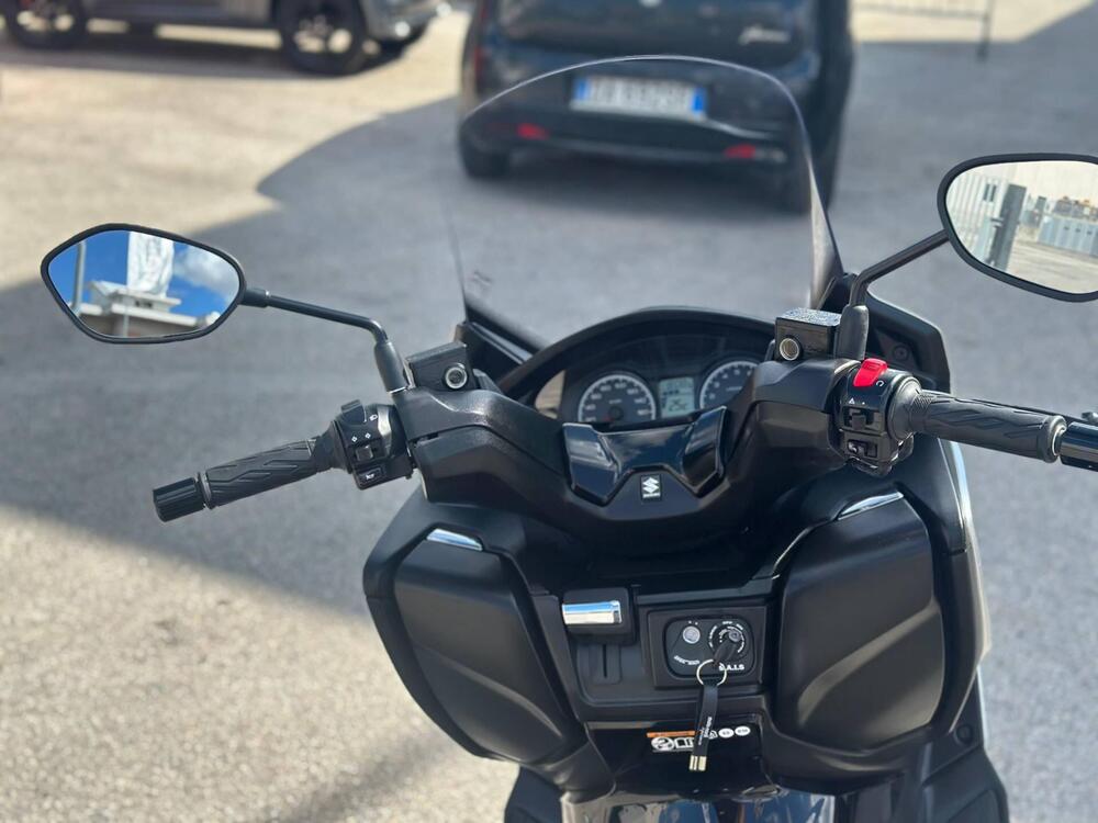 Suzuki Burgman 400 (2022 - 24) Usata