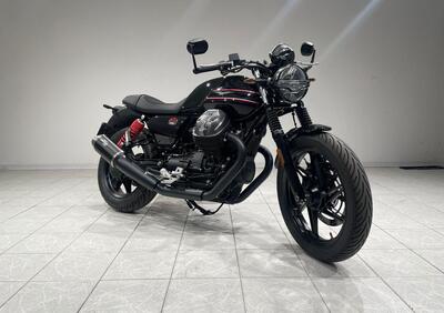 Moto Guzzi V7 Stone Special Edition (2022 - 25) - Annuncio 9768922