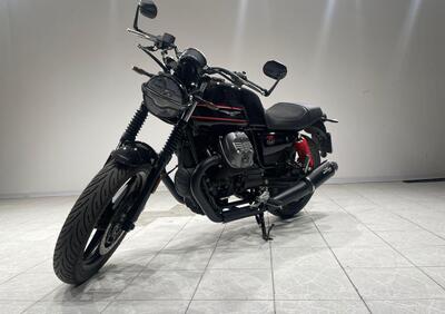 Moto Guzzi V7 Stone Special Edition (2022 - 25) - Annuncio 9768922
