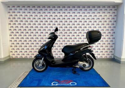 Piaggio Fly 125 4T 3V (2013 - 17) - Annuncio 9798343