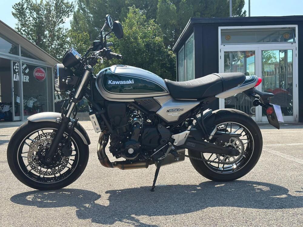 Kawasaki Z 650 RS (2022 - 24) Usata