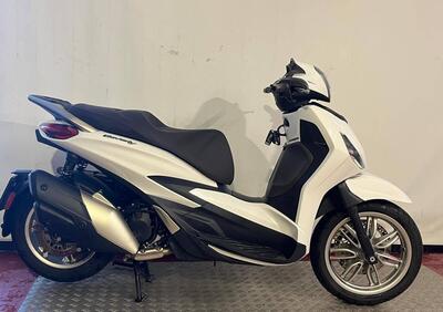Piaggio Beverly 400 ABS-ASR (2021 - 24) - Annuncio 9799571