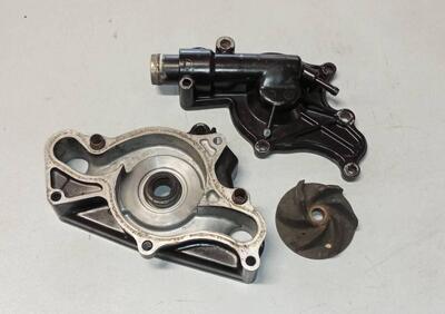 CARTER POMPA ACQUA HONDA CX500 TURBO - Annuncio 9801194