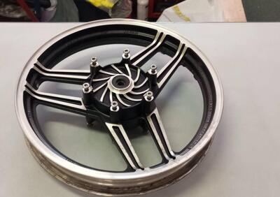 CERCHIO ANTERIORE HONDA VF750C RC07 - Annuncio 9801362