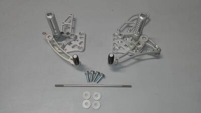 Pedane arretrate racing Suzuki GSX-R 600 e 750 Euro Racing