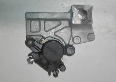 Pinza posteriore Suzuki Bandit 650 - Annuncio 9802823