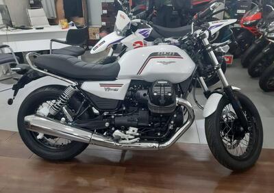 Moto Guzzi V7 850 Stone Special Abs (2021) - Annuncio 9803006