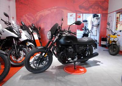 Moto Guzzi V7 III Stone (2017 - 20) - Annuncio 9805450