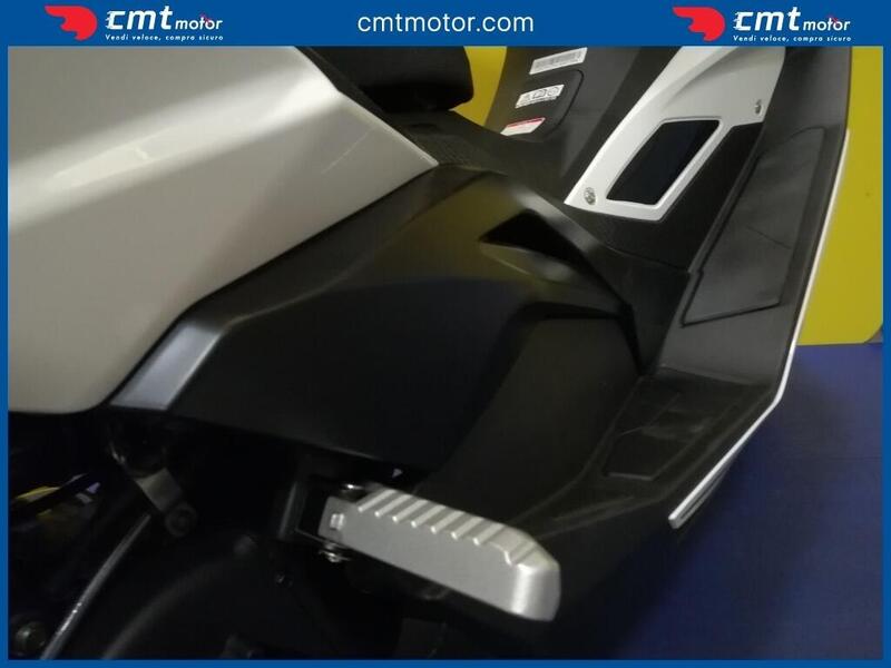 Over Brera 125 (2021 - 23) (11)