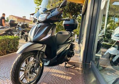 Piaggio Beverly 400 ABS-ASR (2021 - 24) - Annuncio 9806033