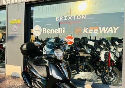 Piaggio Beverly 300 i.e. Police ABS-ASR (2017 - 20) - Annuncio 9806524