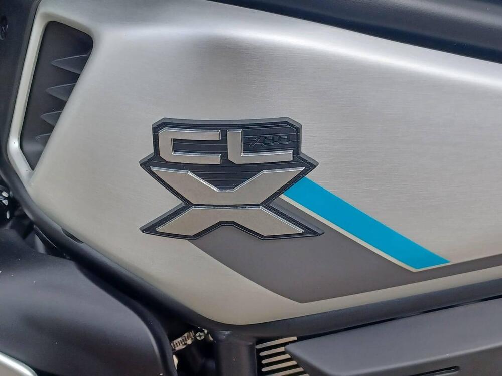 CFMOTO 700CL-X Heritage (2021 - 25) Usata