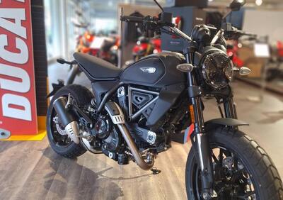 Ducati Scrambler 800 Icon Dark (2025) - Annuncio 9810117