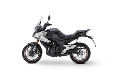 CFMOTO 700MT (2024 - 26) nuova