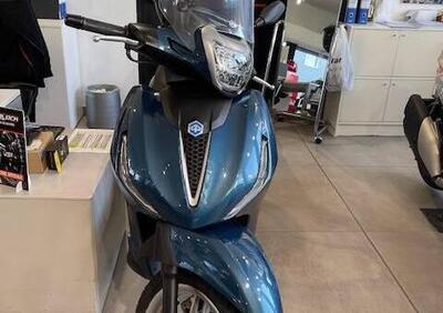 Piaggio Beverly 400 ABS-ASR (2021 - 24) - Annuncio 9812341