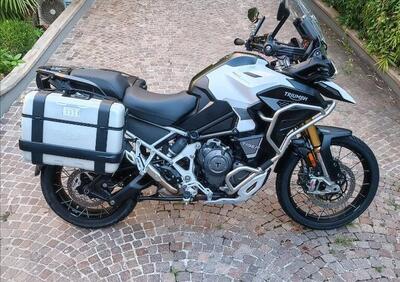 Triumph Tiger 1200 Rally Explorer (2022 - 23) - Annuncio 9812379