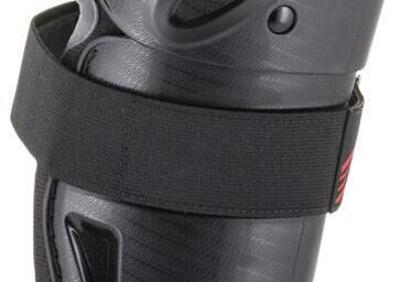 Coppia ginocchiere cross Alpinestars BIONIC ACTION - Annuncio 8984026