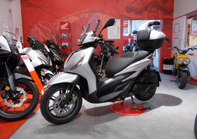 Piaggio Beverly 400 S ABS-ASR (2021 - 24) - Annuncio 9814946