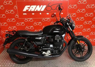 Moto Guzzi V7 III Stone (2017 - 20) - Annuncio 9816347