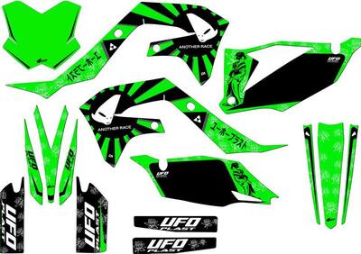 Kit grafica Ufo Akaishi per Kawasaki oem UFO  - Annuncio 8968905