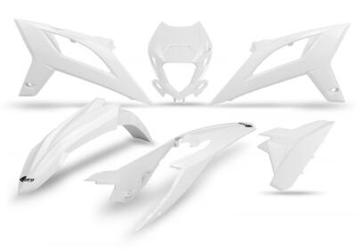 Kit plastiche completo Ufo con portafaro per BetaR  - Annuncio 8979238