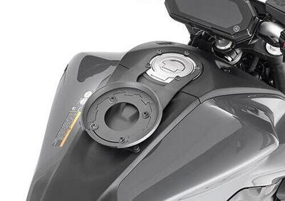 Flangia per borse serbatoio Givi BF60 - Annuncio 8969080