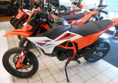 KTM 390 SMC R (2025) - Annuncio 9821554