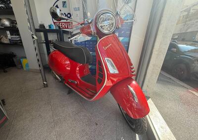 Vespa GTS 300 Super Hpe (2018 - 19) - Annuncio 9823597