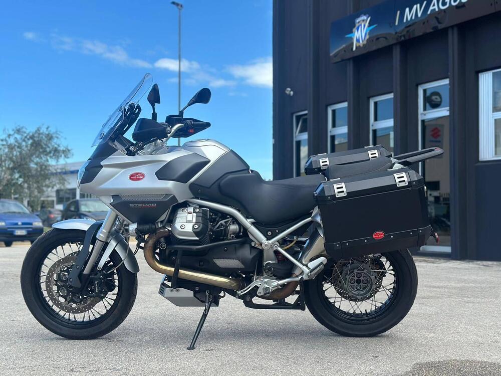 Moto Guzzi Stelvio 1200 NTX (2009 - 10) Usata